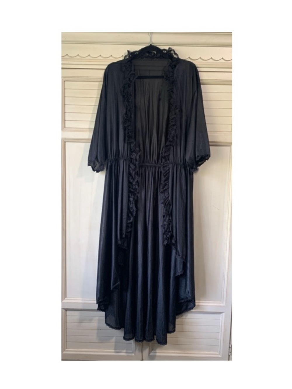 Vintage Fredericks Of Hollywood Black Waterfall Lace Peignoir Robe Dressing Gown